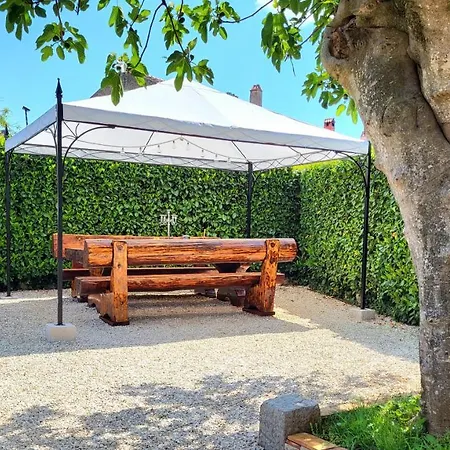 Cozy Mandula Apartman *