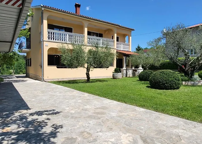 Cozy Mandula Vrsar