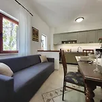 Cozy Mandula Apartamento Vrsar