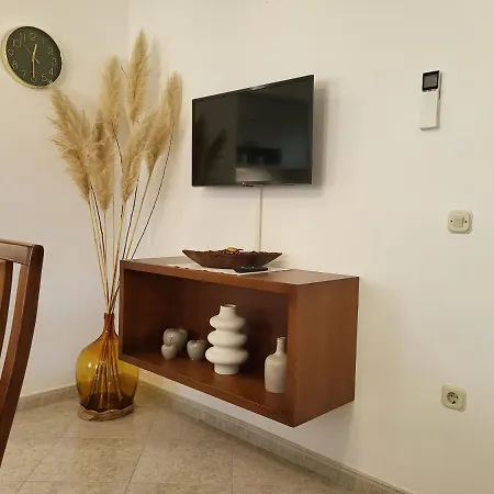 Cozy Mandula Apartment