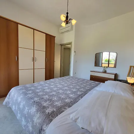Cozy Mandula Vrsar