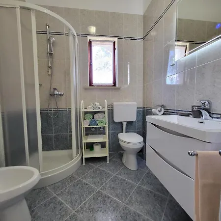 Apartment Cozy Mandula Vrsar